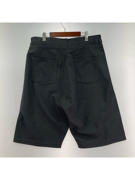me ISSEY MIYAKE アジャスター 加工 ワイドショーツ グレー MI73FF662