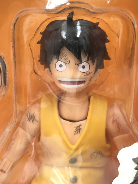 ワンピース SHFiguarts ルフィ マリンフォード頂上決戦