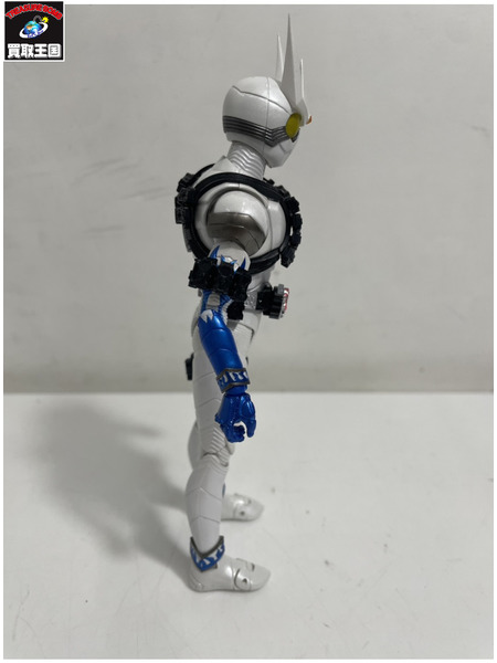 メーカー 仮面ライダーフィギュア S.H.Figuarts (真骨彫製法) 仮面ライダーエターナル