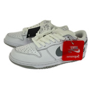 NIKE SB スニーカー ×Supreme 25AW Dunk Low 白 (26.0)