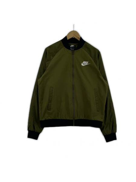 NIKE ブルゾン・ジャンパー L カーキ