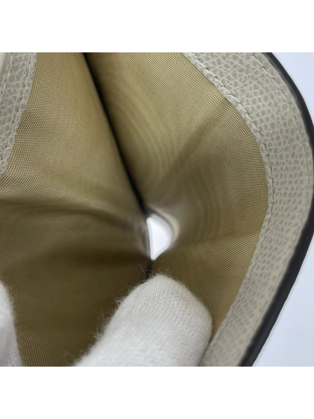 IL BISONTE コンパクトウォレット スターエンボス ガマ口 ゴールド