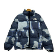 Supreme ダウンジャケット THE NORTH FACE BLEACHED DENIM NUPTSE