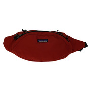 patagonia ボディバッグ HIPBAG 赤