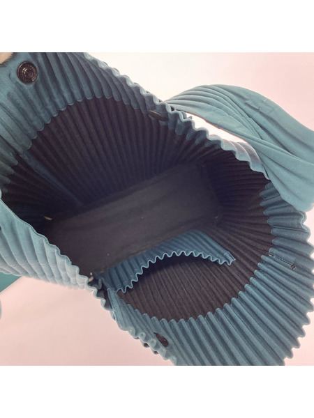 ISSEY MIYAKE ショルダーバッグ HOMME PLISSE UTILITY SHOULDER BAG