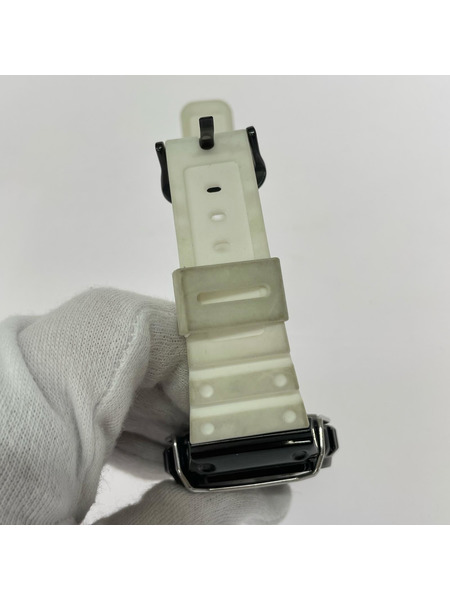 CASIO G-SHOCK DW-5600E 黒白