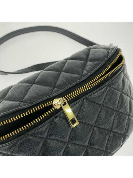 ボディバッグ AULENTTI ボディバッグ