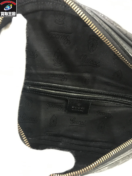 ボディバッグ GUCCI　ボディバッグ　GG