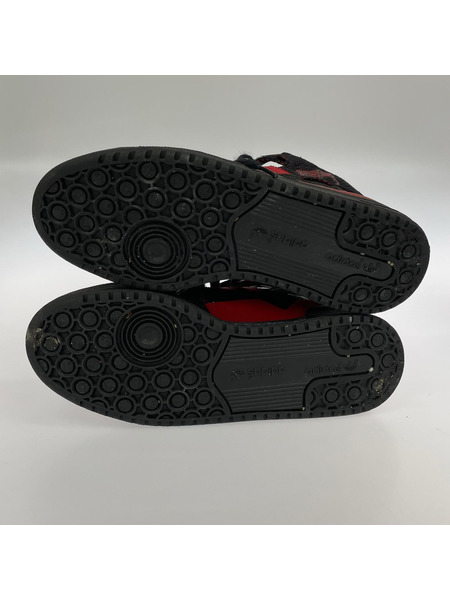 adidas スニーカー FRM MID