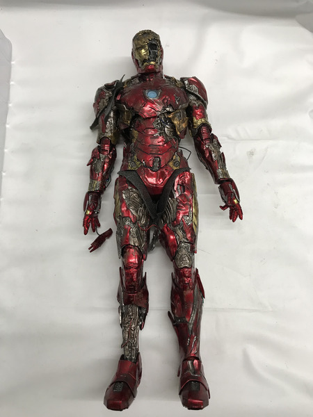 ホットトイズ　　アイアンマン　ゾンビ[値下]