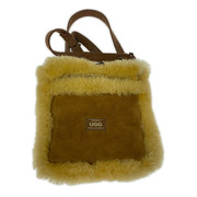 UGG ショルダーバッグ シープスキンムートン/茶