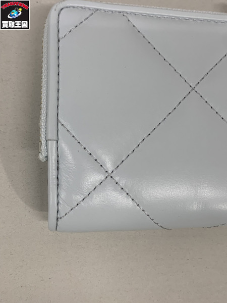 コンパクトウォレット Tory Burch ダイヤモンド キルト コンパクトウォレット