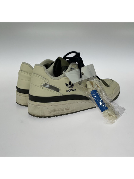 adidas スニーカー FORUM LOW CL オリーブ (26.0)