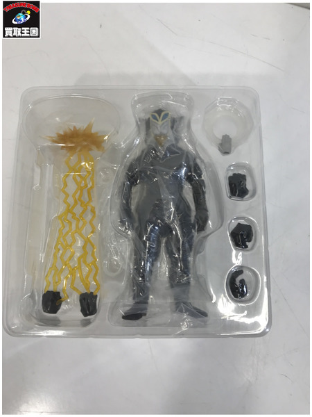 メーカー ウルトラマン S.H.Figuarts メフィラス星人