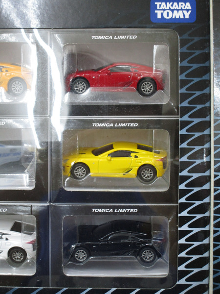 3.トミカリミテッド レクサス LFA 5MODELS