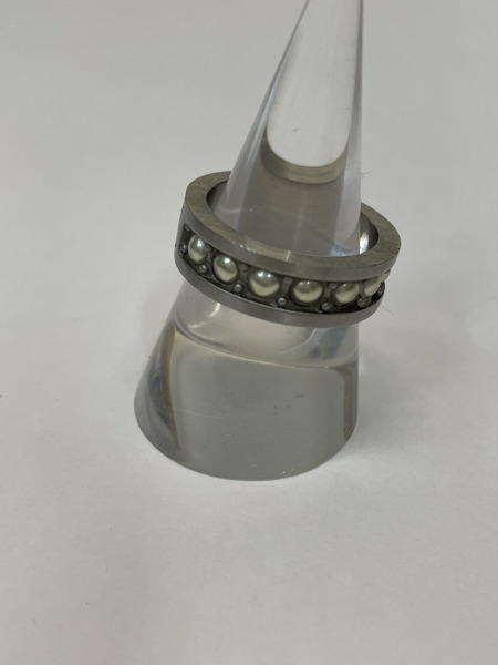 LOUIS VUITTON リング モノグラム パール M