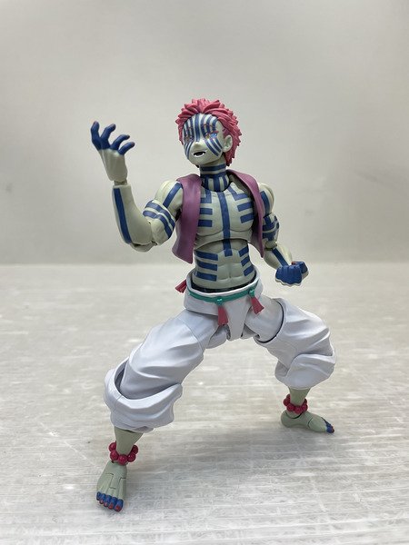 BANDAI  S.H.Figuarts  鬼滅の刃  猗窩座