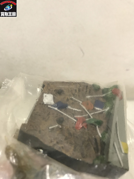  ウルトラ怪獣名鑑2　ｾﾞｯﾄﾝ欠品/経年劣化