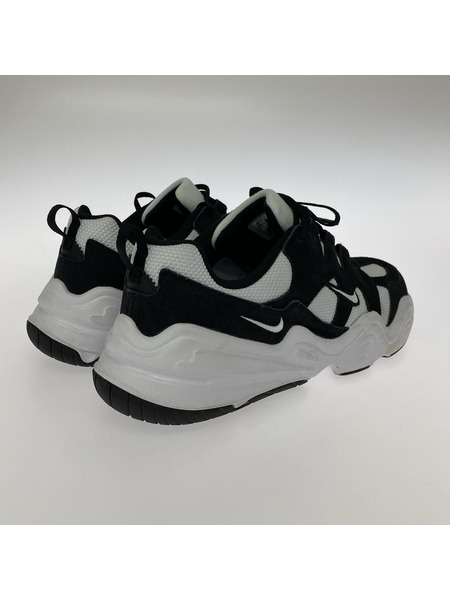 NIKE スニーカー TECH HERA FJ9532-101 (30cm) ホワイト×ブラック