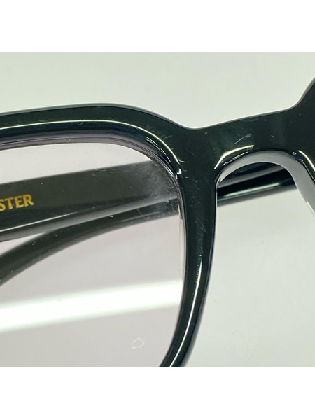 . ソノ他 GENTLE MONSTER