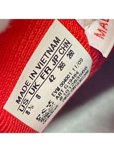 adidas スニーカー