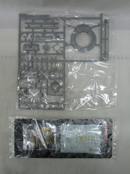 12.DRAGON 1/35 M4A1(76mm)W オペレーション・コブラ[値下]