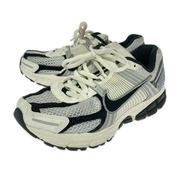NIKE スニーカー WMNS ZOOM VOMERO 5 (24.5cm)
