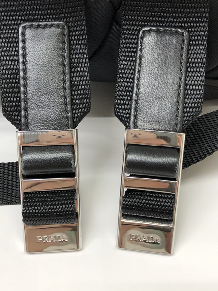 PRADA　リュック/黒