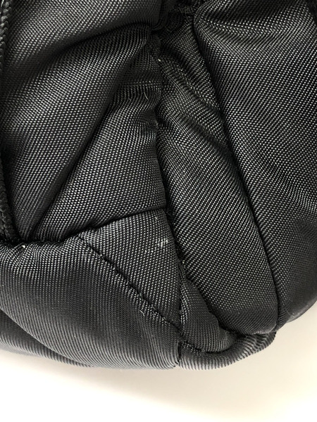 PRADA　リュック/黒