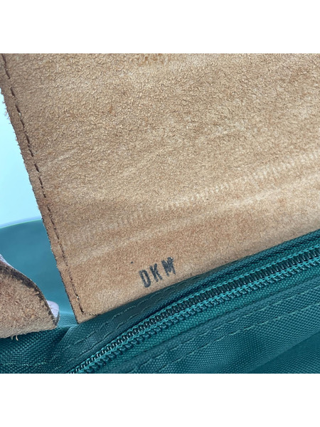 LONGCHAMP プリアージュ ナイロン レザー 緑 (M)