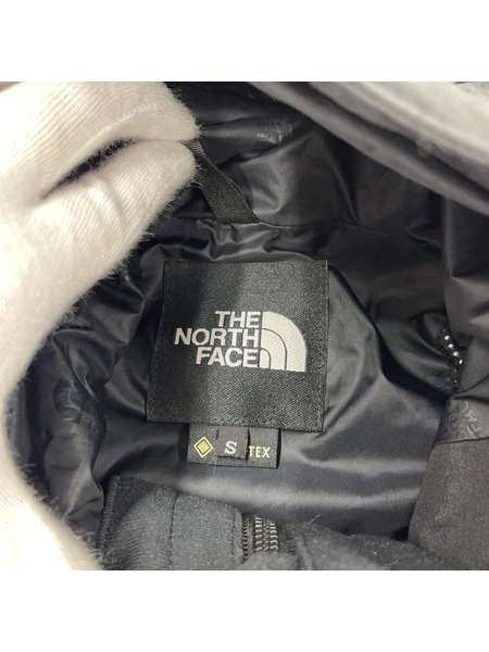 THE NORTH FACE Mountain Light Jacket(S)