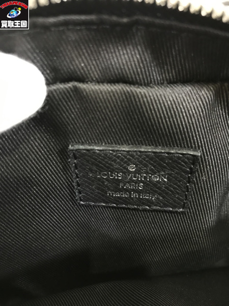 LOUIS VUITTON ショルダーバック