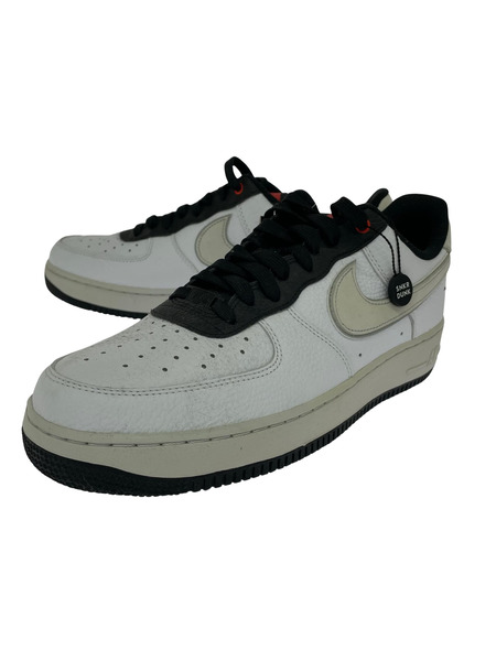 NIKE スニーカー 鶴 AIR FORCE1 07 LX DA8482-100 30.0cm