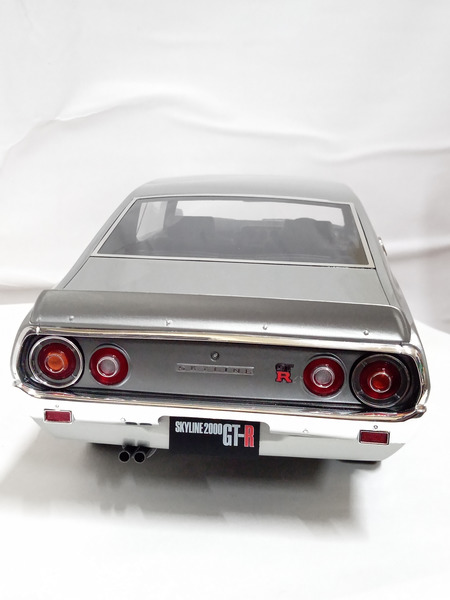 1/18スケールカー SAMURAI 1/12 Nissan SKYLINE