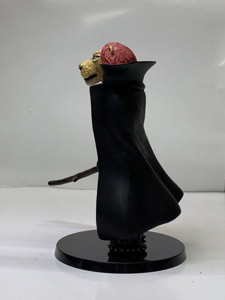 ワンピース フィギュアーツZERO Artist Special シャンクス as ライオン 本体のみ ONE PIECE 赤髪のシャンクス 赤髪海賊団[値下]