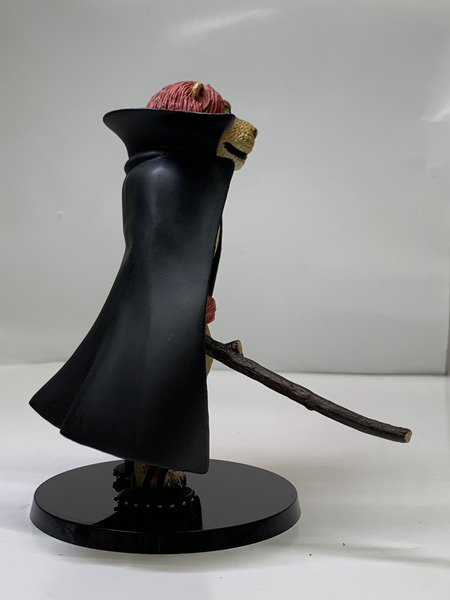 ワンピース フィギュアーツZERO Artist Special シャンクス as ライオン 本体のみ ONE PIECE 赤髪のシャンクス 赤髪海賊団[値下]