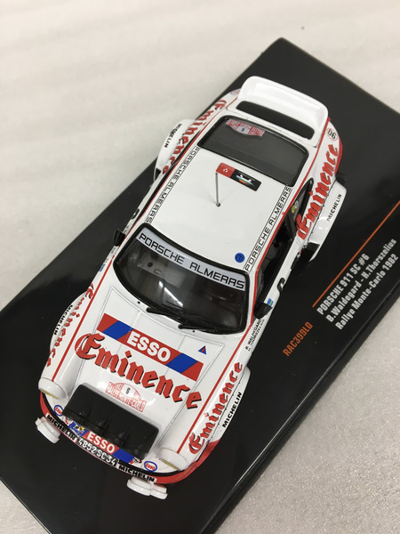 1/43スケールカー ixo ポルシェ 911 1982[値下]