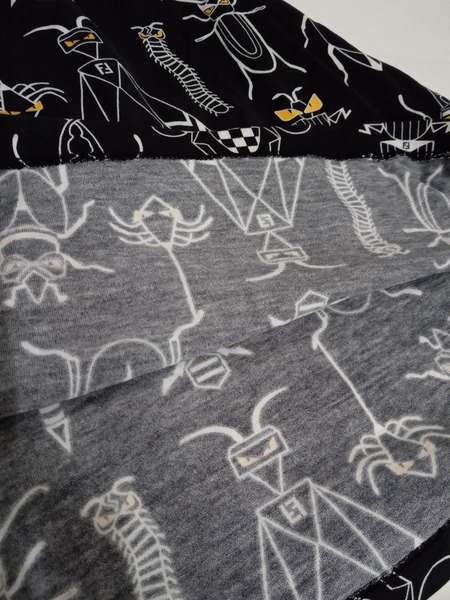 メンズラグ衣料 FENDI スーパーバグズ  モンスター Tシャツ S