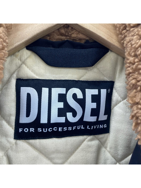 DIESEL ブルゾン・ジャンパー W-CARLO-NW M