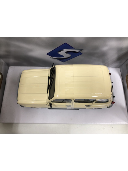 1/18スケールカー solid 1/18 ルノー 4CV 1956 ベージュ