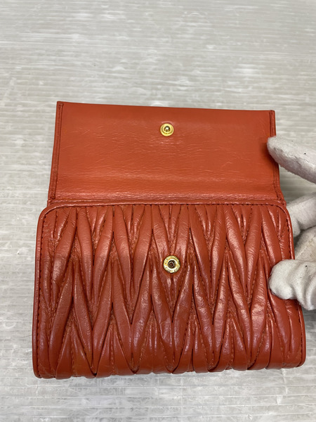 miumiu マテラッセ コンパクトウォレット オレンジ[値下]