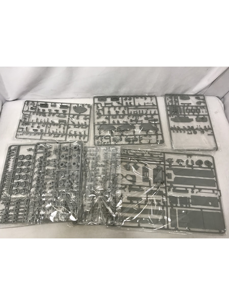 ミリタリープラモ 1/35 M4A3 76W HVSS シャーマン 中戦車 w