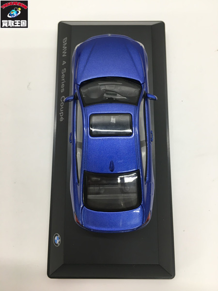 BMW 4シリーズ クーペ ブルー