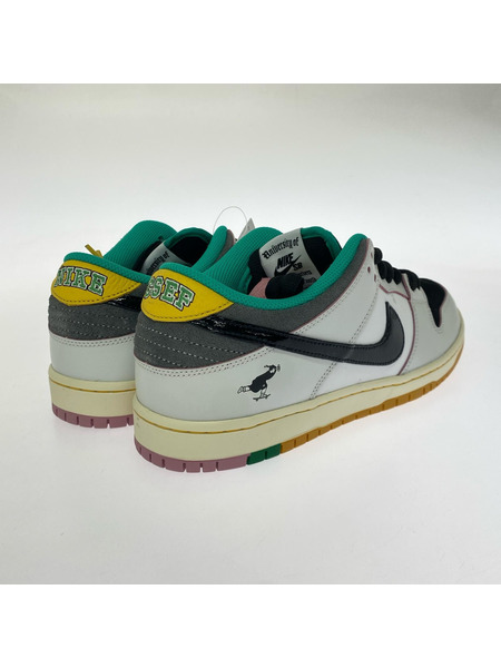 NIKE SB CSEF Dunk Low Pro QS White and Black HJ4132-100