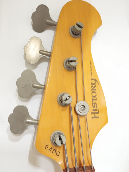 History ジャズベースタイプ