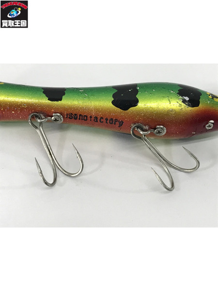 イソノファクトリー/カモン