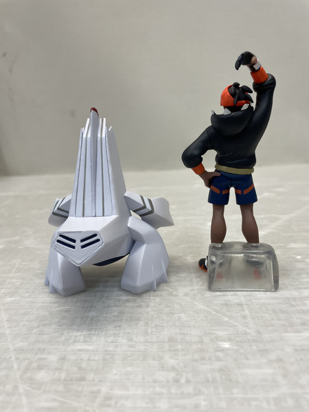 BANDAI  ポケモン スケールワールド  キバナ＆ジュラルドン