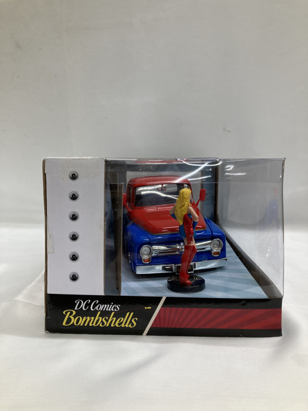 1/24スケールカー スーパーガール ＆ 1956 フォード F-100