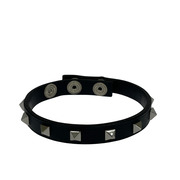 CAREERING ブレスレット・バングル フラグメントスタッズカウハイド レザーブレスレット