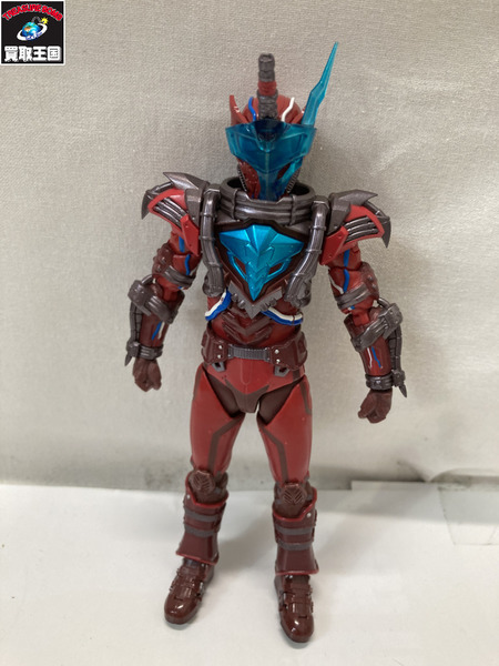 メーカー 仮面ライダーフィギュア S.H.Figuarts ブラッドスターク
